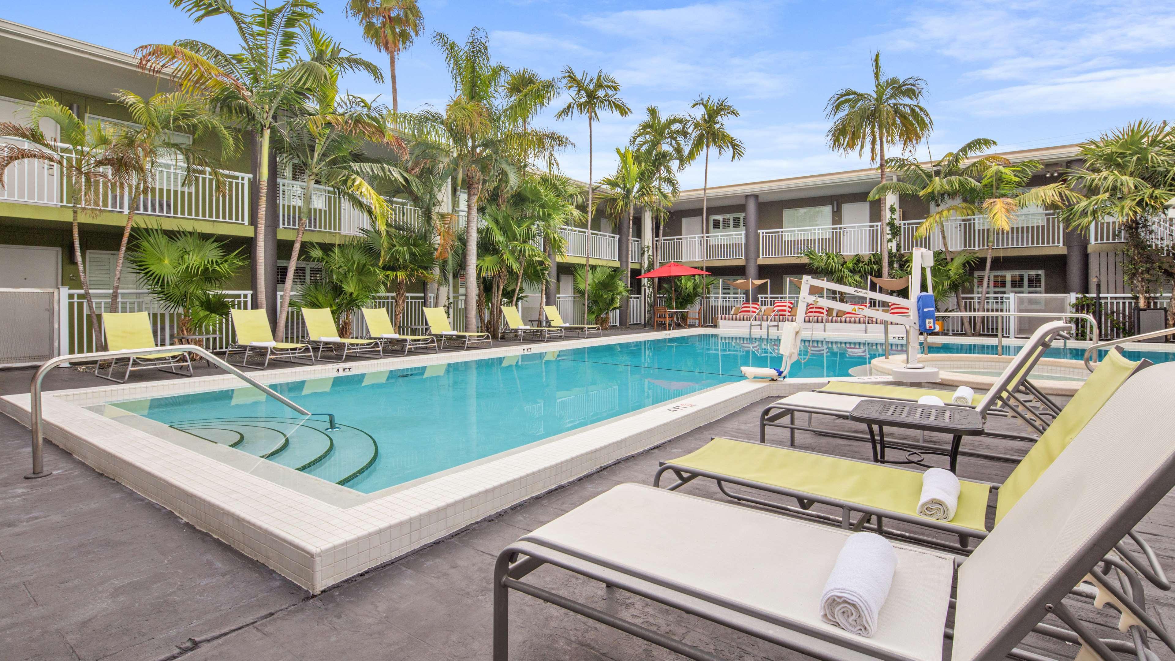 Best Western Hibiscus Motel Key West Bagian luar foto